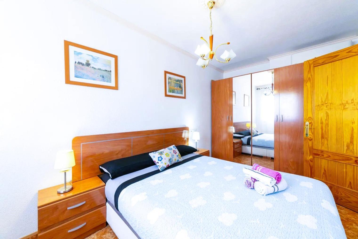 Apartamento Merlin โรเกตัสเดมาร์ ภายนอก รูปภาพ